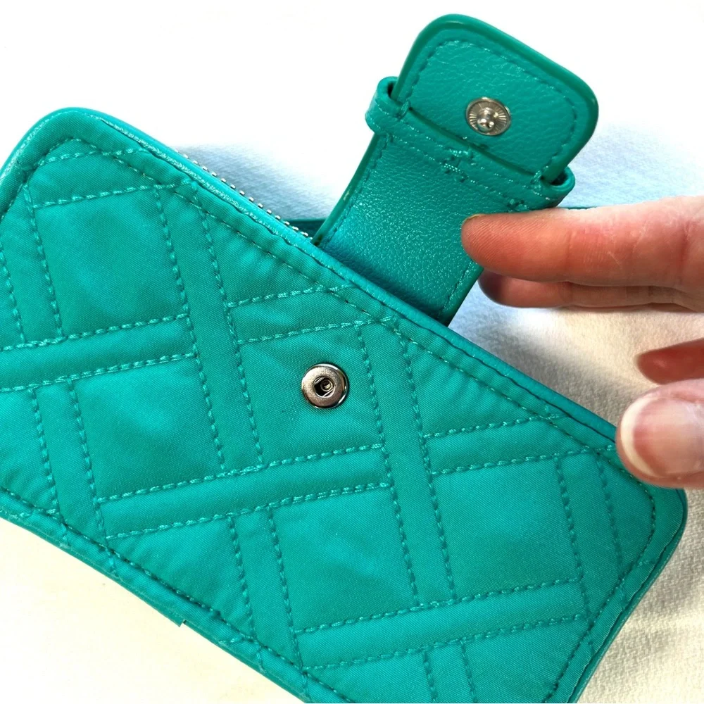 Vera Bradley EUC RFID Smartphone Wallet